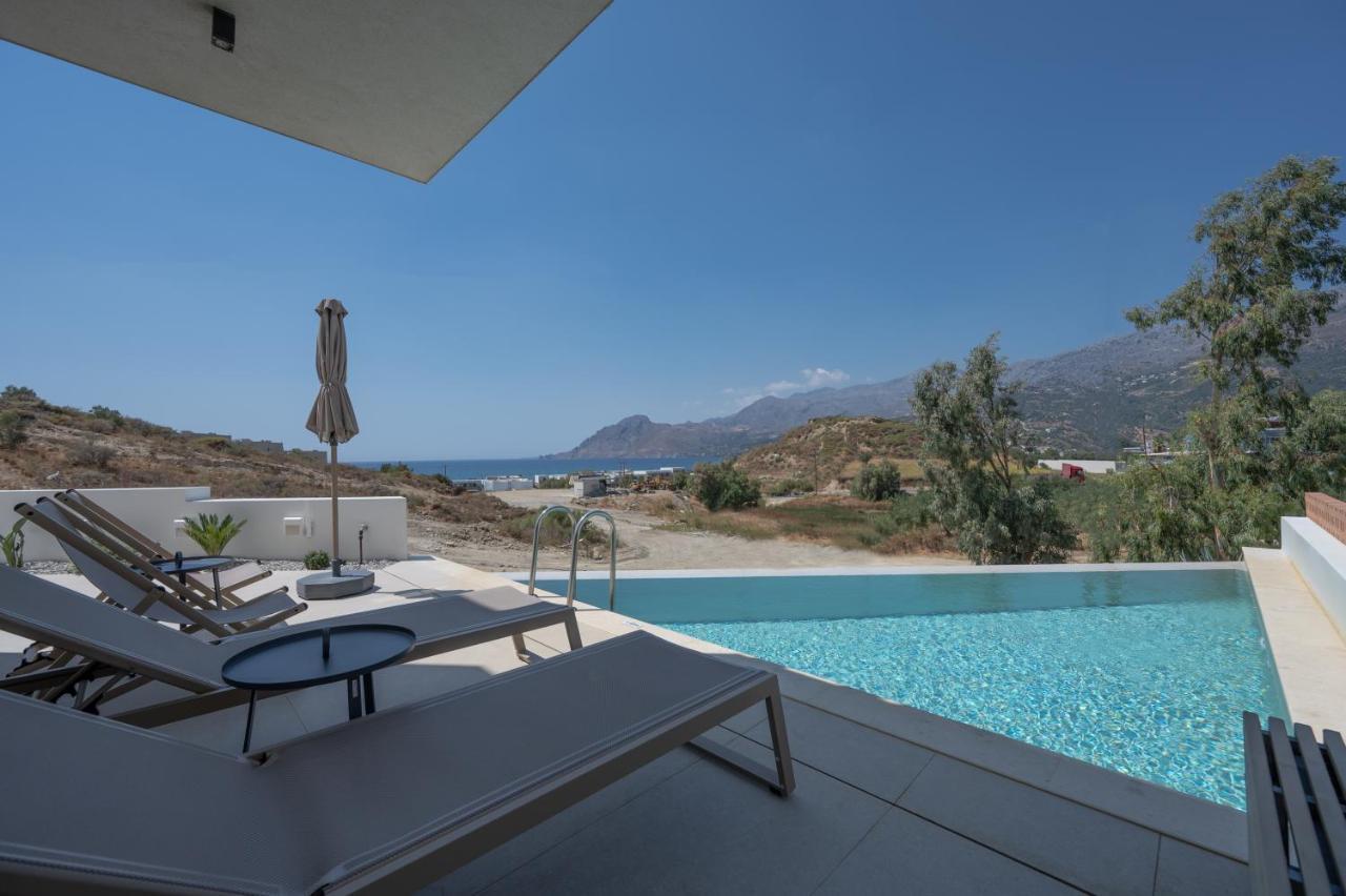 Corallia Villas Near The Beach بلاكاس المظهر الخارجي الصورة