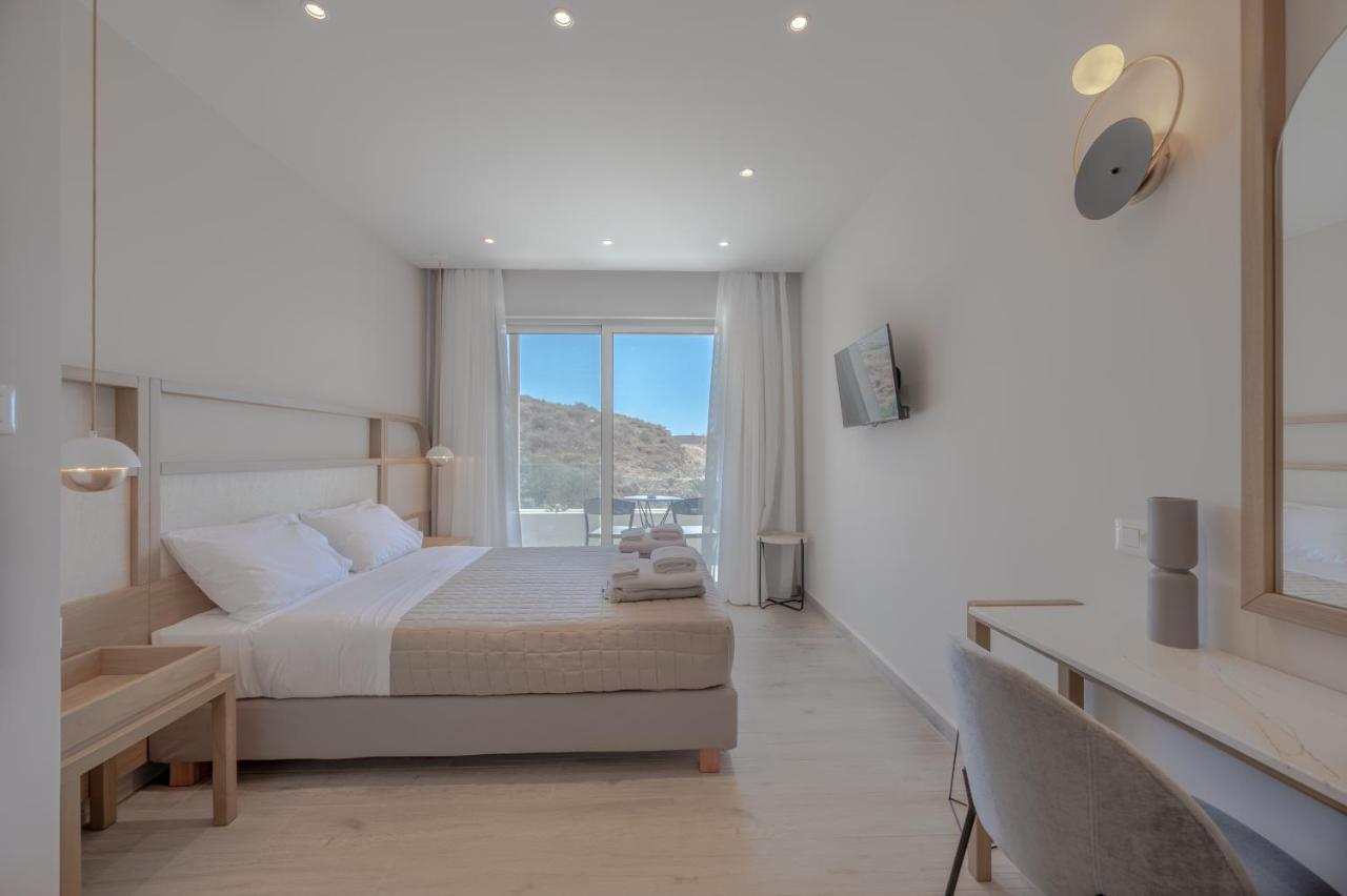 Corallia Villas Near The Beach بلاكاس المظهر الخارجي الصورة