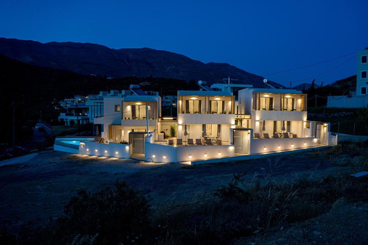 Corallia Villas Near The Beach بلاكاس المظهر الخارجي الصورة