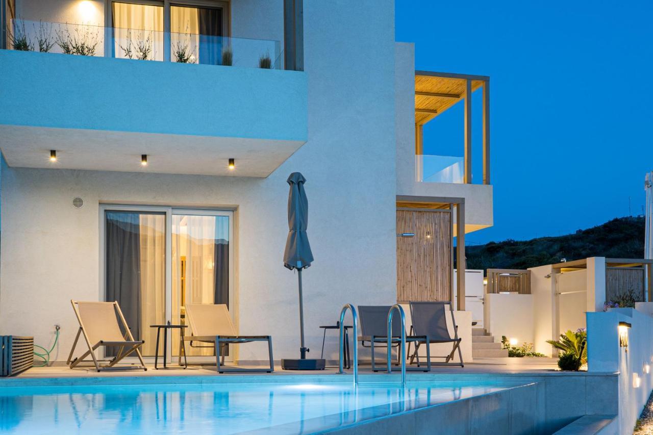 Corallia Villas Near The Beach بلاكاس المظهر الخارجي الصورة