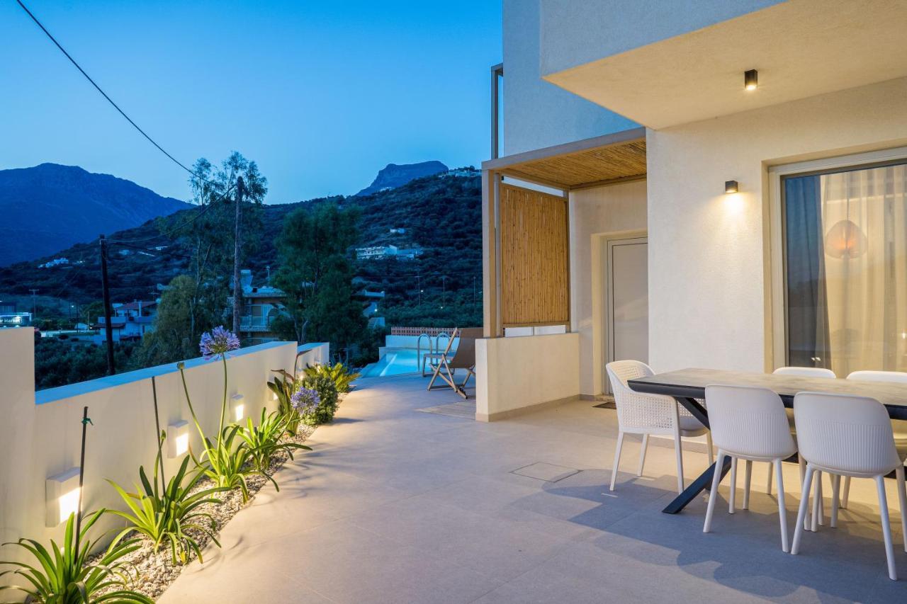 Corallia Villas Near The Beach بلاكاس المظهر الخارجي الصورة